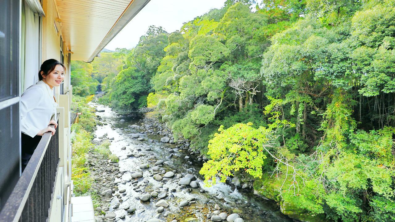 Hotel Yugashima Tatsuta à Izu  Extérieur photo