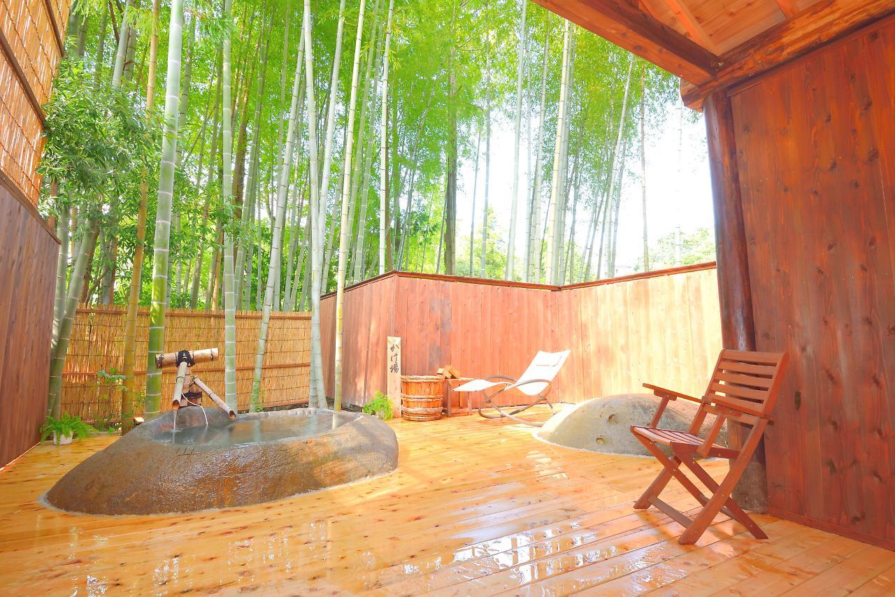 Hotel Yugashima Tatsuta à Izu  Extérieur photo